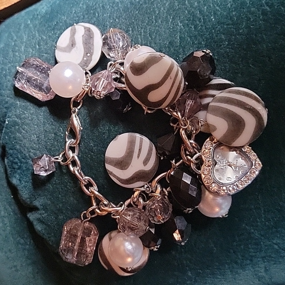 Figaro couture watch silvertoned bracelet